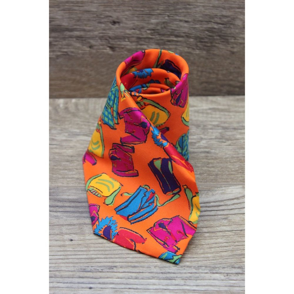 Gap vintage men's 90s Y2K novelty‎ print Italian silk tie